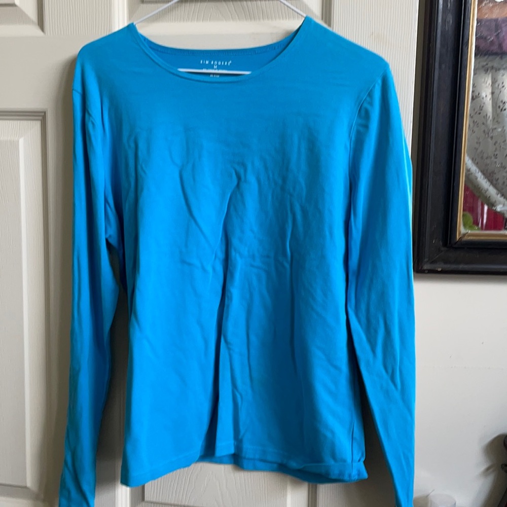 Pre owned gently used Kim Rogers Med Blue shirt